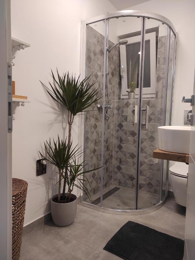 Ema Apartamento Primošten Exterior foto
