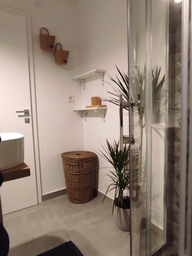 Ema Apartamento Primošten Exterior foto